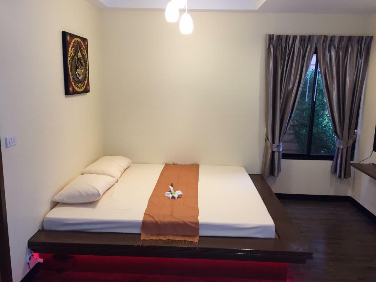 Angie Resort At Sapan Mai Bangkok Exteriér fotografie