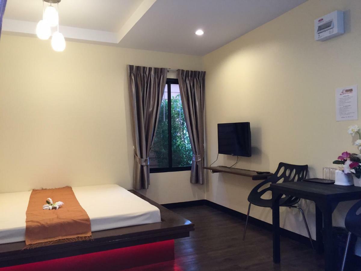 Angie Resort At Sapan Mai Bangkok Exteriér fotografie